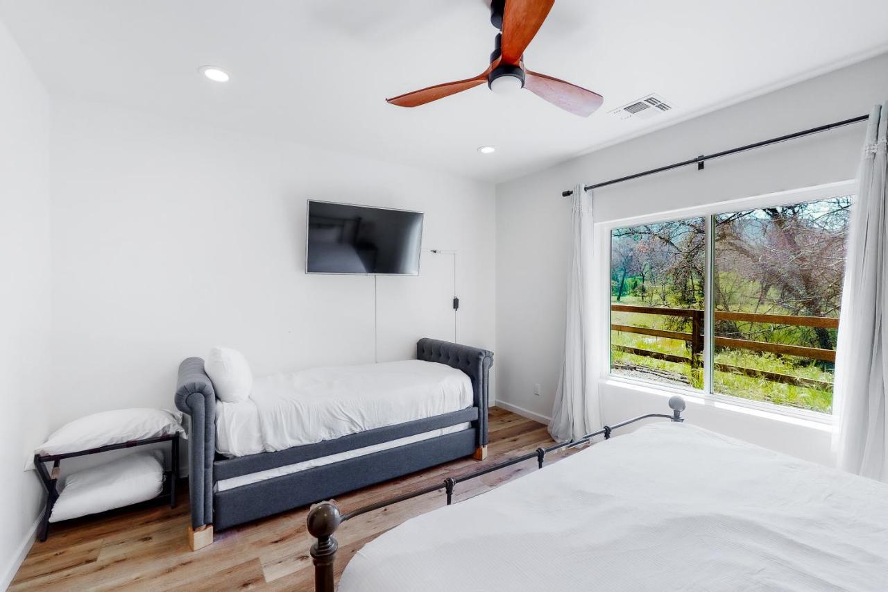 Yosemite Sandy River Retreat